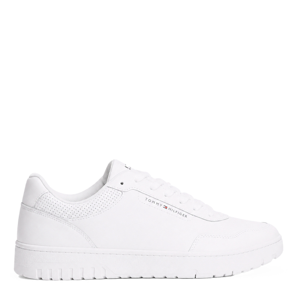 Tommy Hilfiger Baskets en cuir semelle fine cloute - 44 Blanc- Ref 90 €